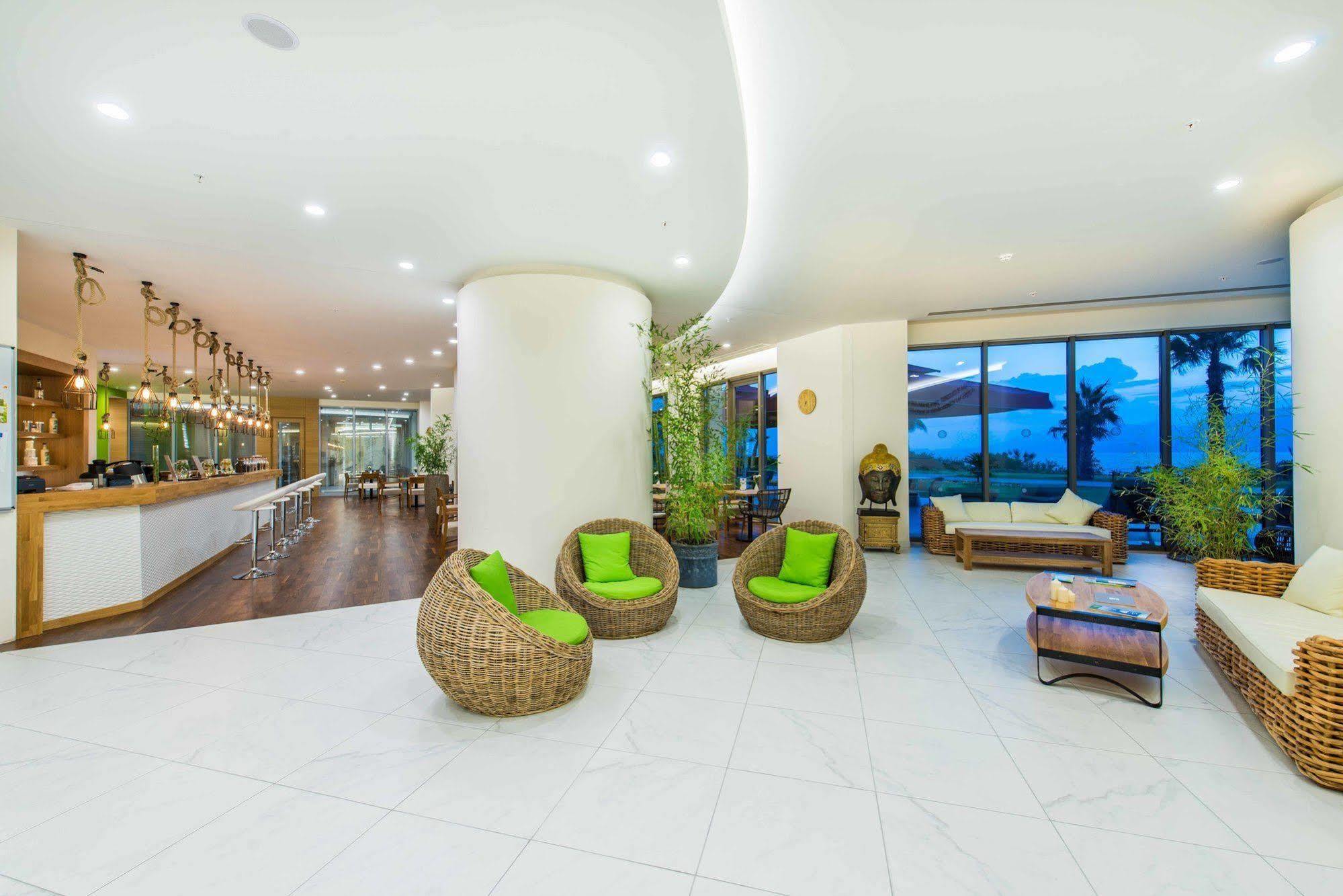 The Lifeco Antalya Well-Being Detox Center And Vegan Hotel Dış mekan fotoğraf